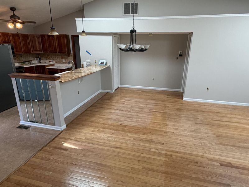1922 Wedgewood Circle, Springfield, OH 45503 Photo 8