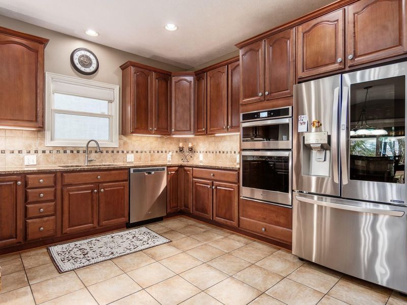 5395 Anacala Court, Westerville, OH 43082 Photo 4