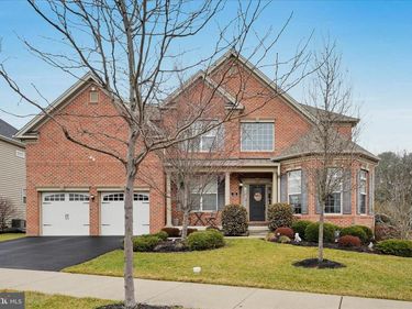 32 DOMINIC DRIVE, DOWNINGTOWN, PA 19335
