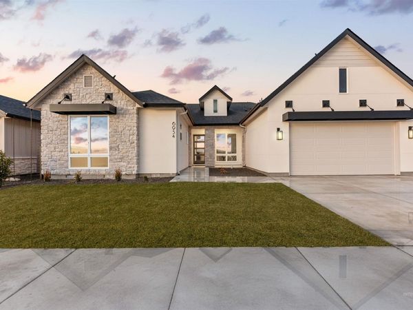 6954 Saddle Bred Way, Star, ID 83669