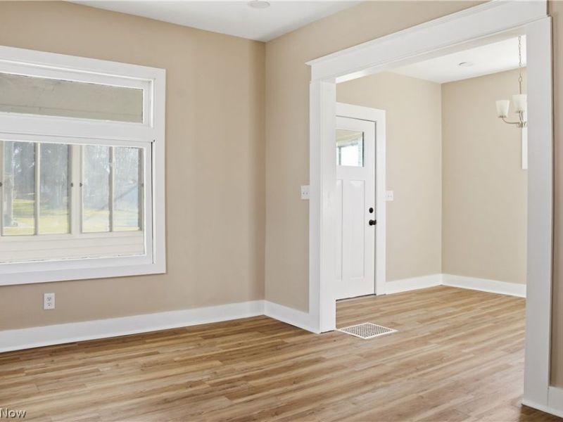 2016 Pointview Avenue , Youngstown, OH 44502 Photo 13