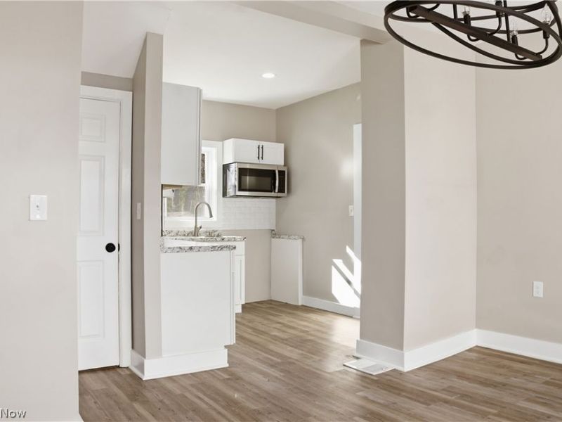 2016 Pointview Avenue , Youngstown, OH 44502 Photo 17