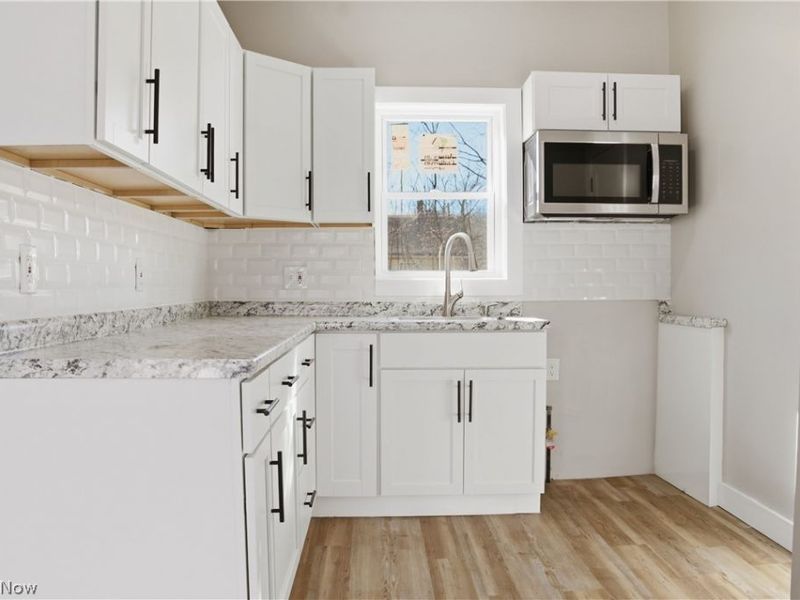 2016 Pointview Avenue , Youngstown, OH 44502 Photo 18