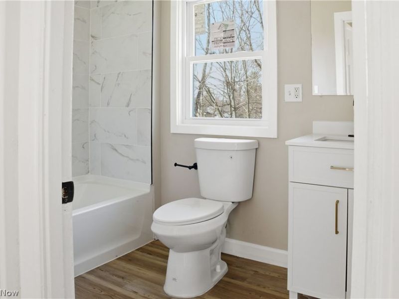 2016 Pointview Avenue , Youngstown, OH 44502 Photo 24