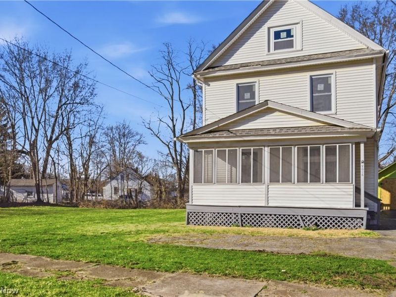 2016 Pointview Avenue , Youngstown, OH 44502 Photo 3