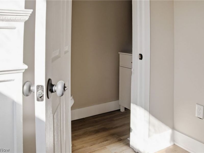 2016 Pointview Avenue , Youngstown, OH 44502 Photo 7