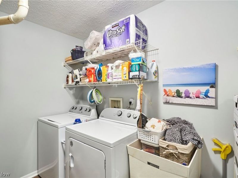 329 Spruce Street , Barberton, OH 44203 Photo 12