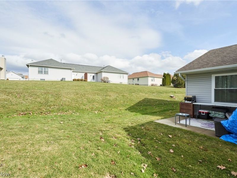 329 Spruce Street , Barberton, OH 44203 Photo 21