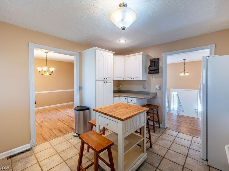 3601 1st Avenue, Vienna, WV 26105 Photo 11