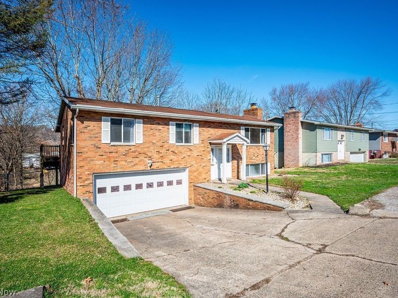 3601 1st Avenue, Vienna, WV 26105 Photo 3