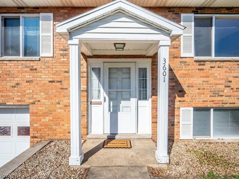 3601 1st Avenue, Vienna, WV 26105 Photo 4