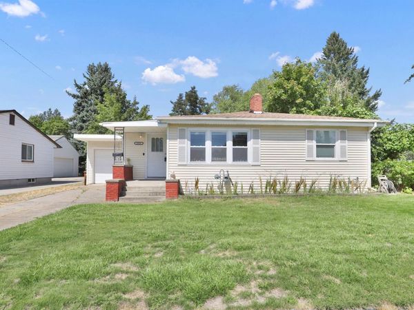1111 E 37th Ave, Spokane, WA 99203