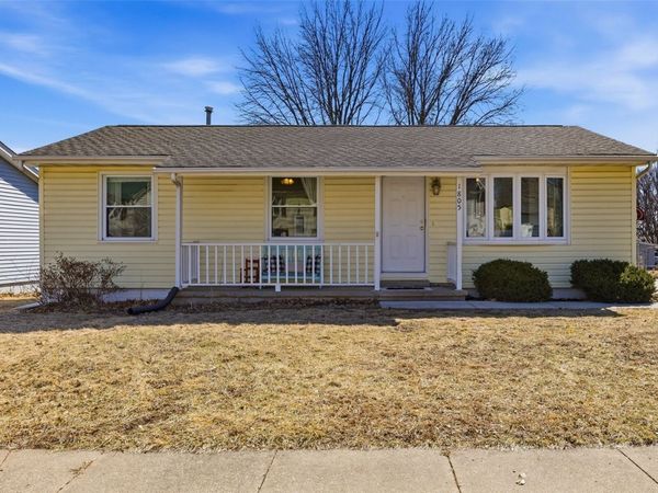 1805 Gleason Ave , Iowa City, IA 52240