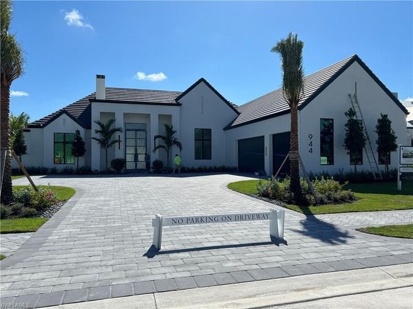944 Chimney Rock RD, NAPLES, FL 34120