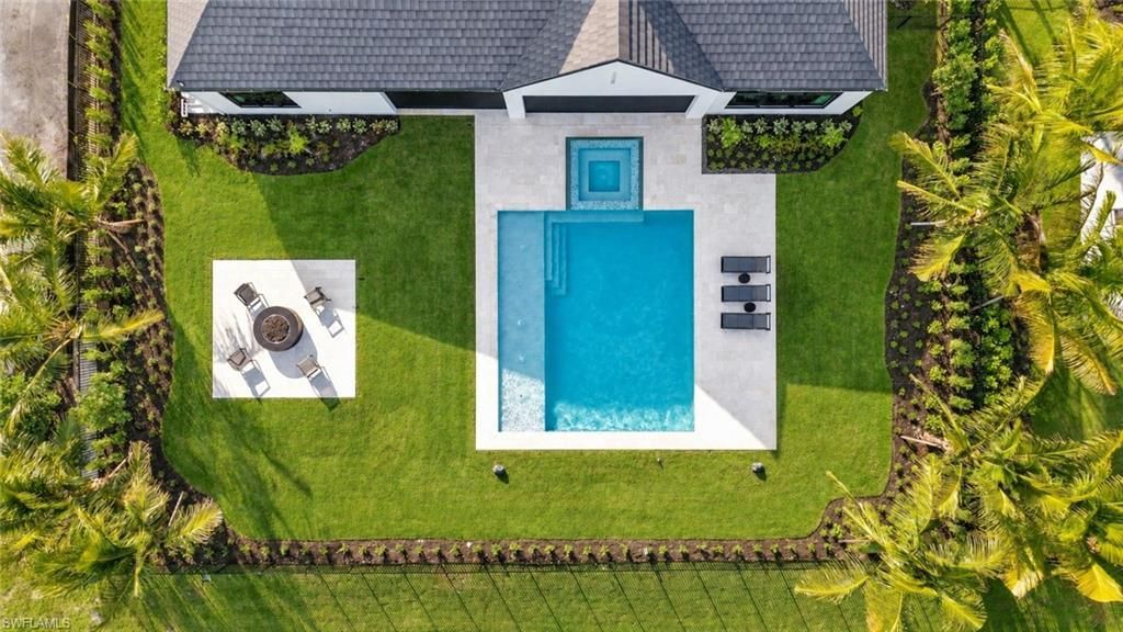 944 Chimney Rock Rd, Naples, FL 34120 Photo