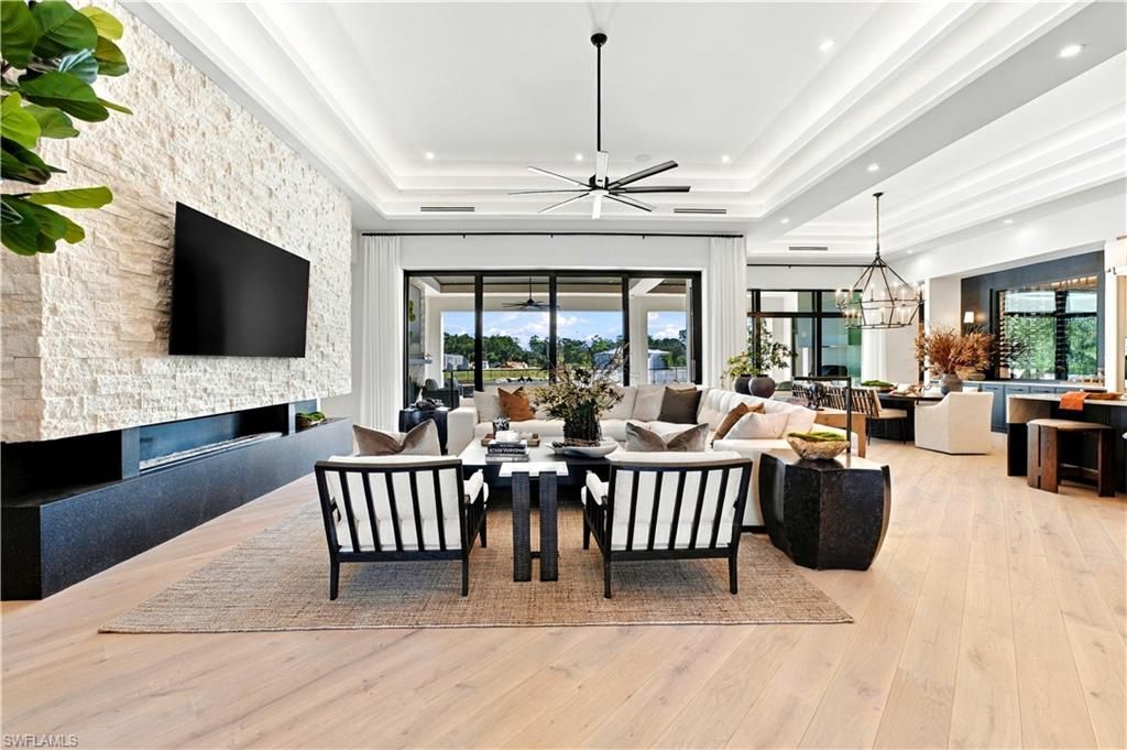 944 Chimney Rock Rd, Naples, FL 34120 Photo