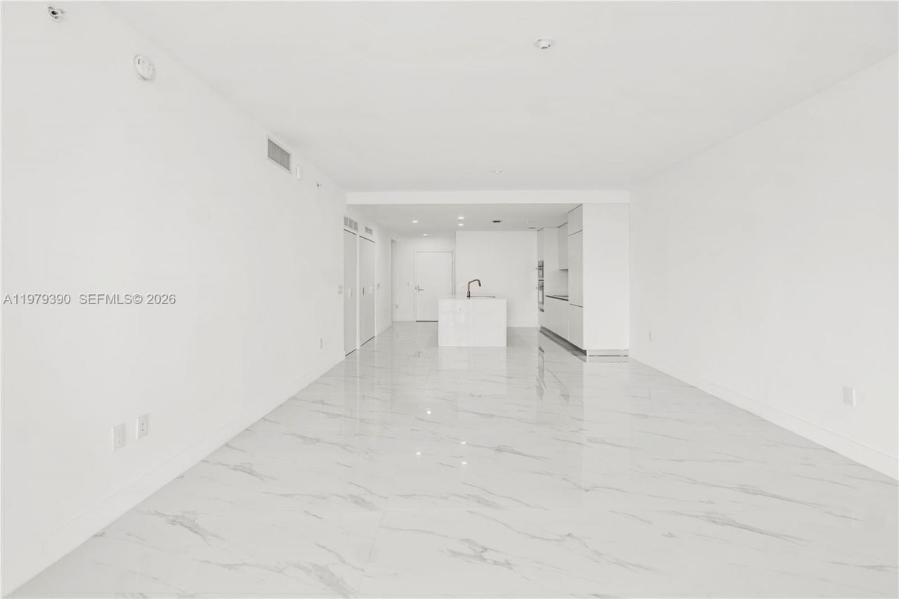 700 NE 24th St , Unit 4102, Miami, FL 33137 Photo