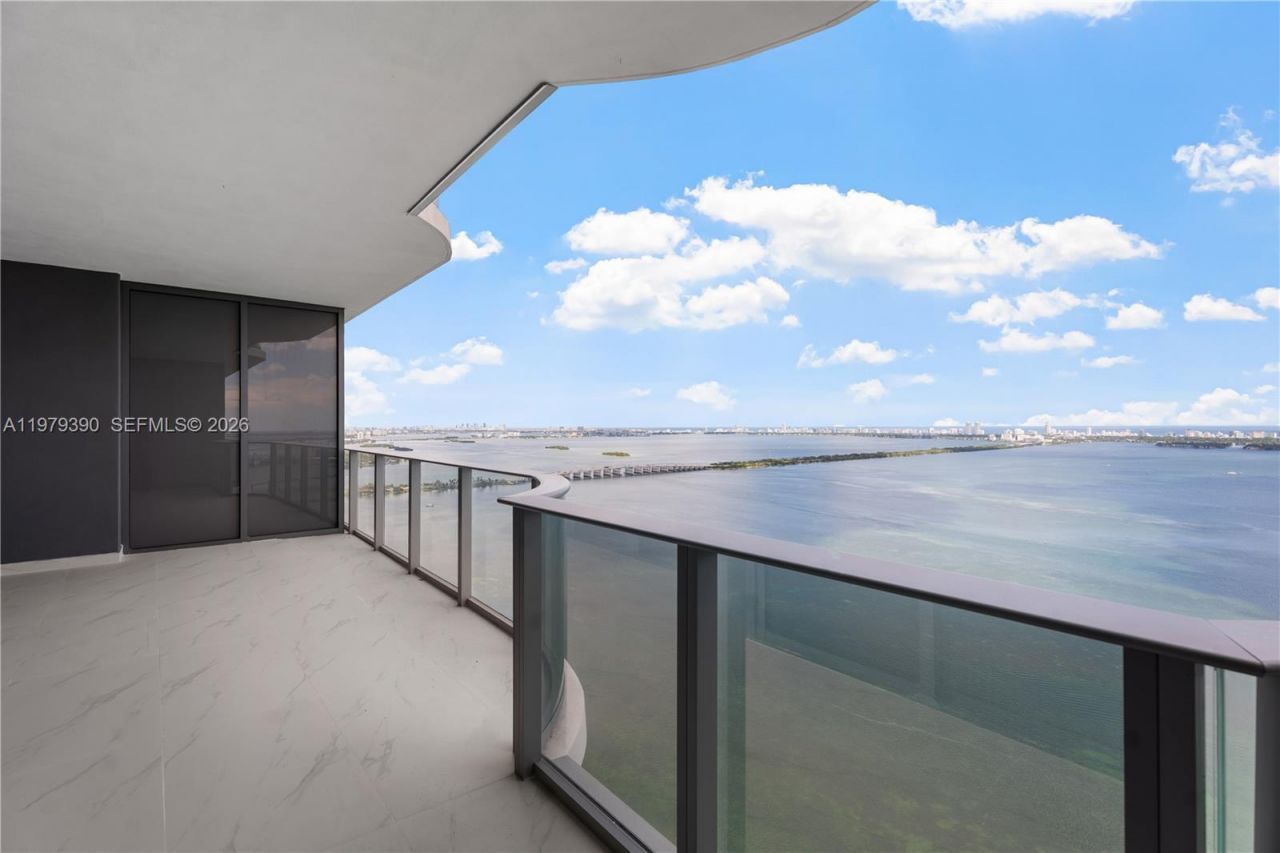 700 NE 24th St , Unit 4102, Miami, FL 33137 Photo