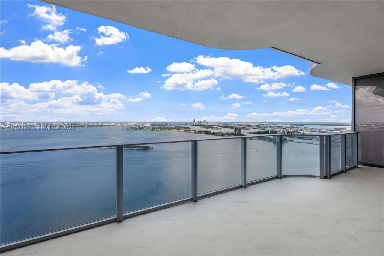 700 NE 24th St , Unit 4102, Miami, FL 33137 Photo