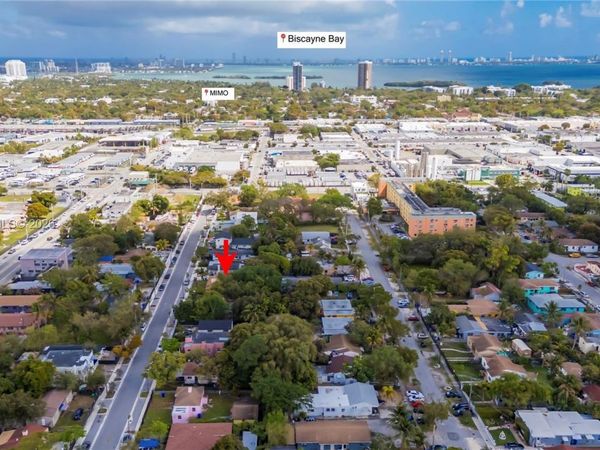98 NE 70th St, Miami, FL 33138