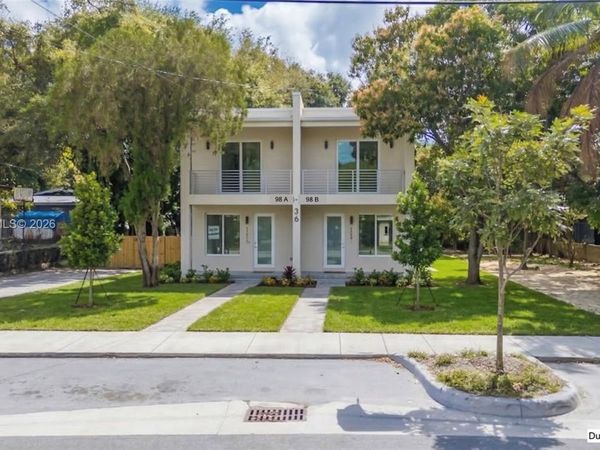 98 NE 70th St , Miami, FL 33138