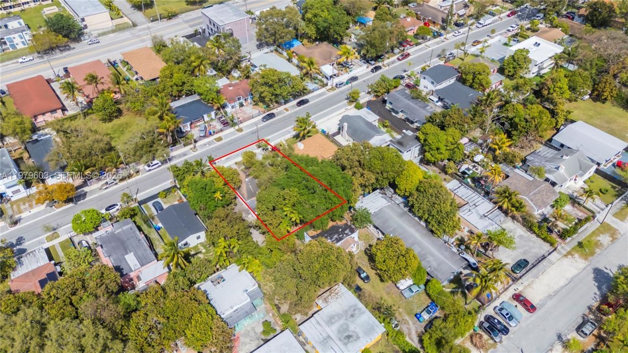 98 NE 70th St , Miami, FL 33138 Photo