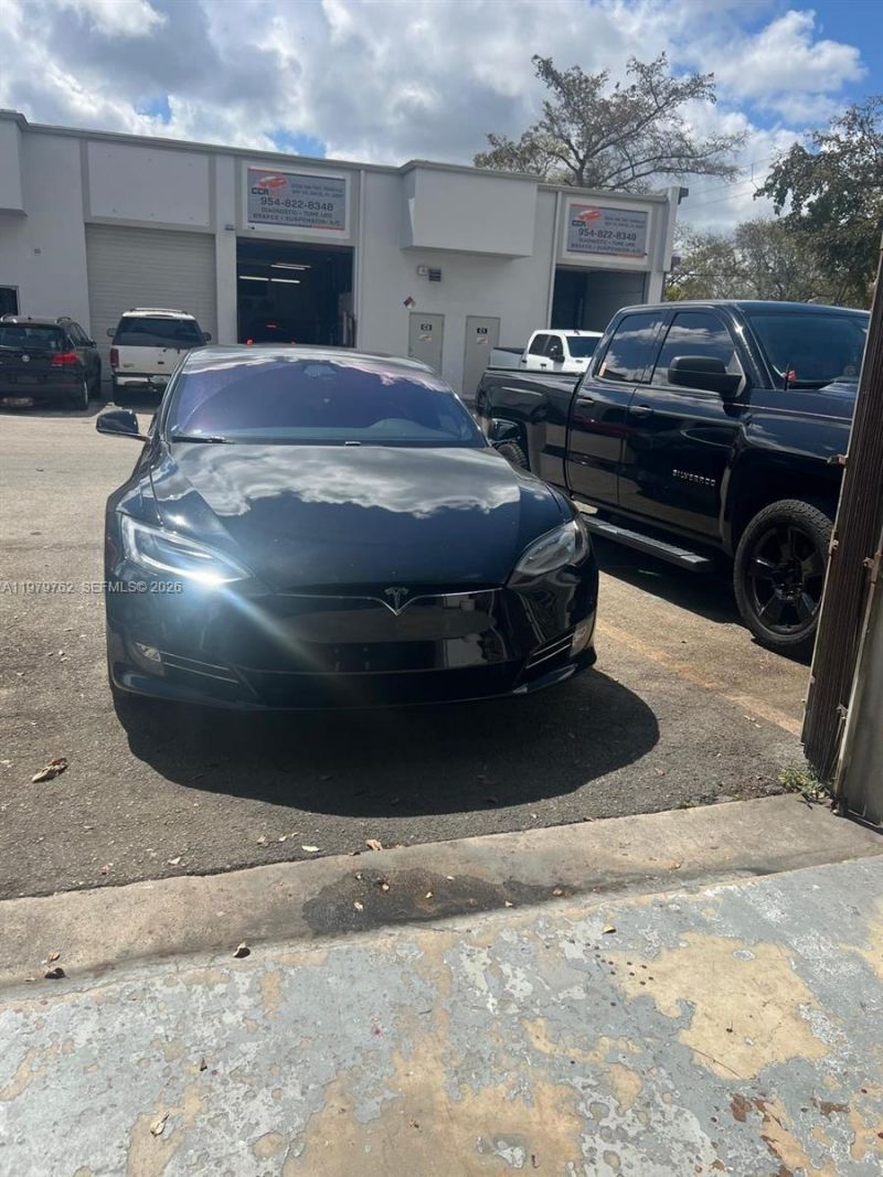 2000 SW 71st Ter # B3 , Davie, FL 33317 Photo