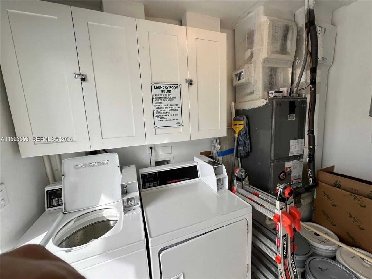 514 NE 4th Ave, Unit 514, Hallandale Beach, FL 33009 Photo