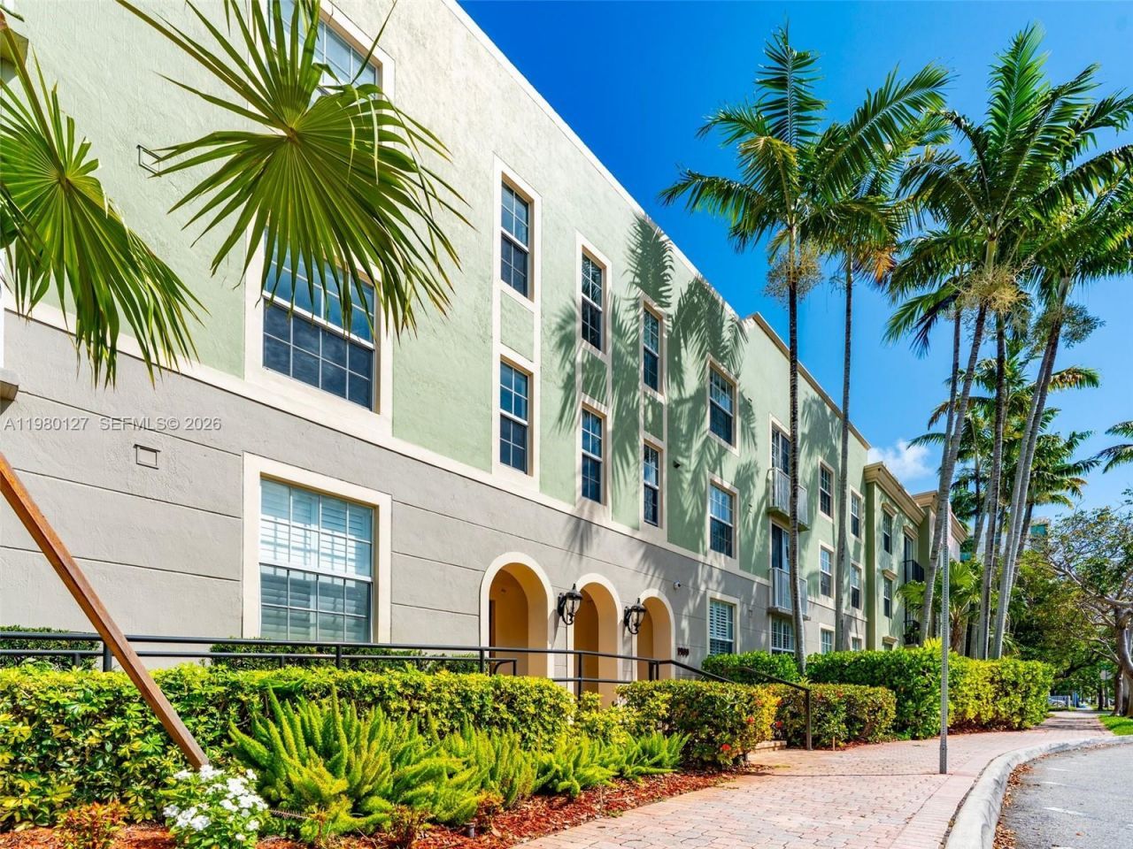 1900 Van Buren St , Unit 112B, Hollywood, FL 33020 Photo