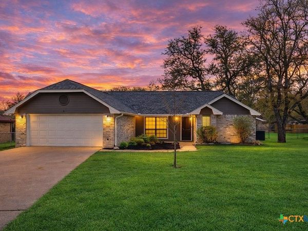 7 Branding Iron Drive , Belton, TX 76513