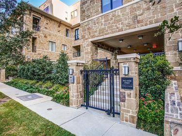 2811 Hood Street, Unit C, Dallas, TX 75219
