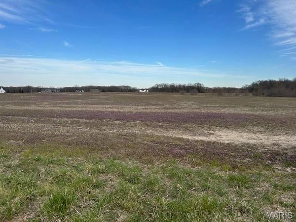 S Rock-Church Road, Warrenton, MO 63383