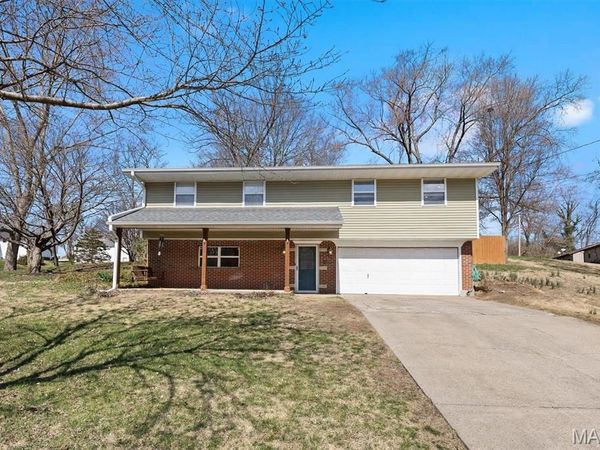 409 Wilson Avenue, Collinsville, IL 62234