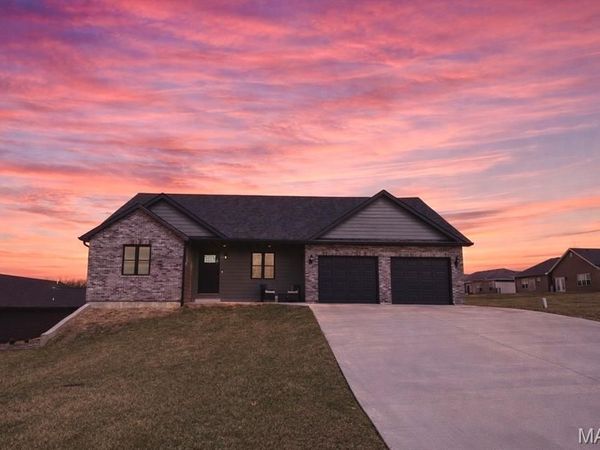 9019 Idell Creek Lane, Hannibal, MO 63401