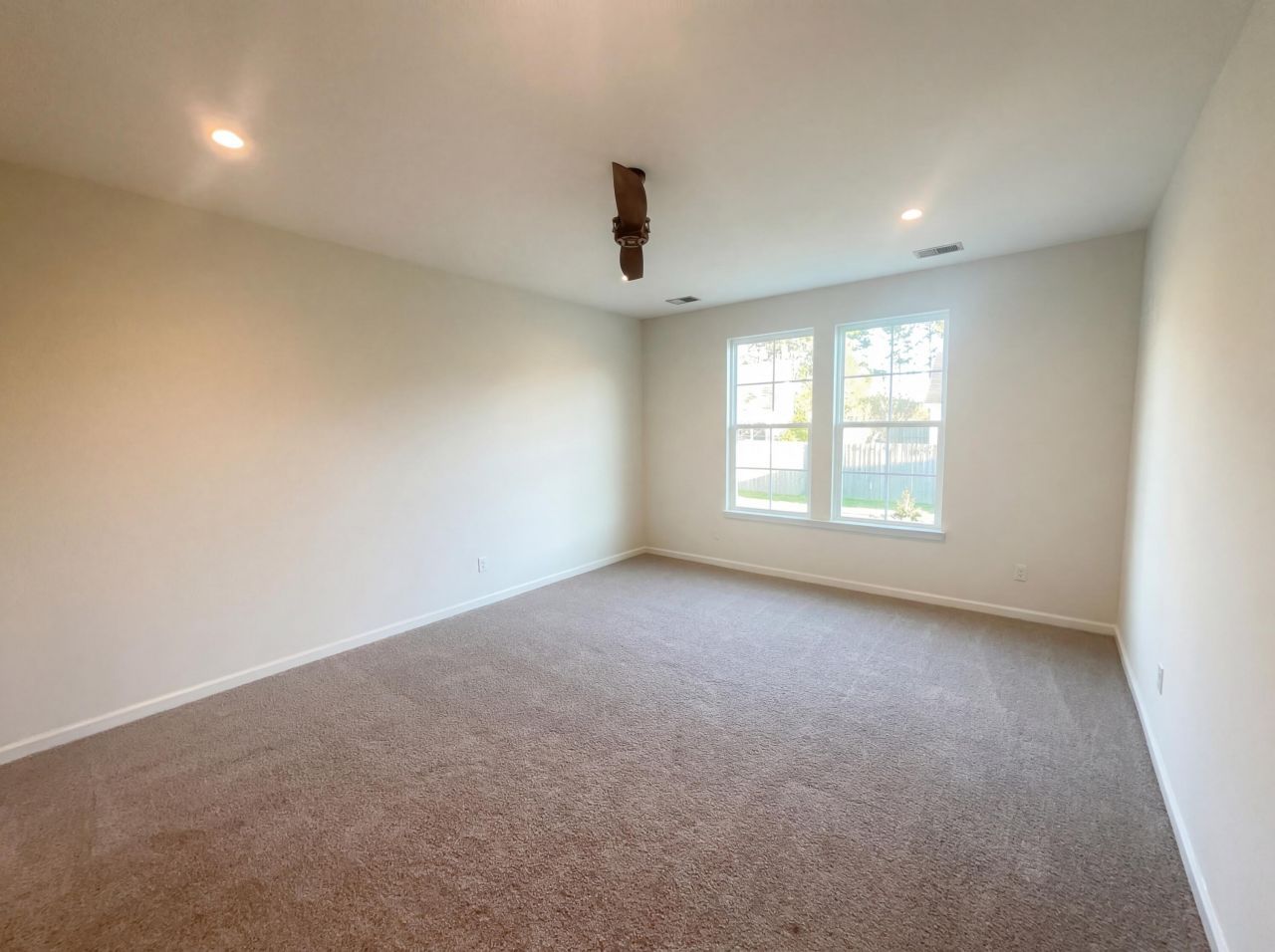 2226 Pimlico Drive Photo 16