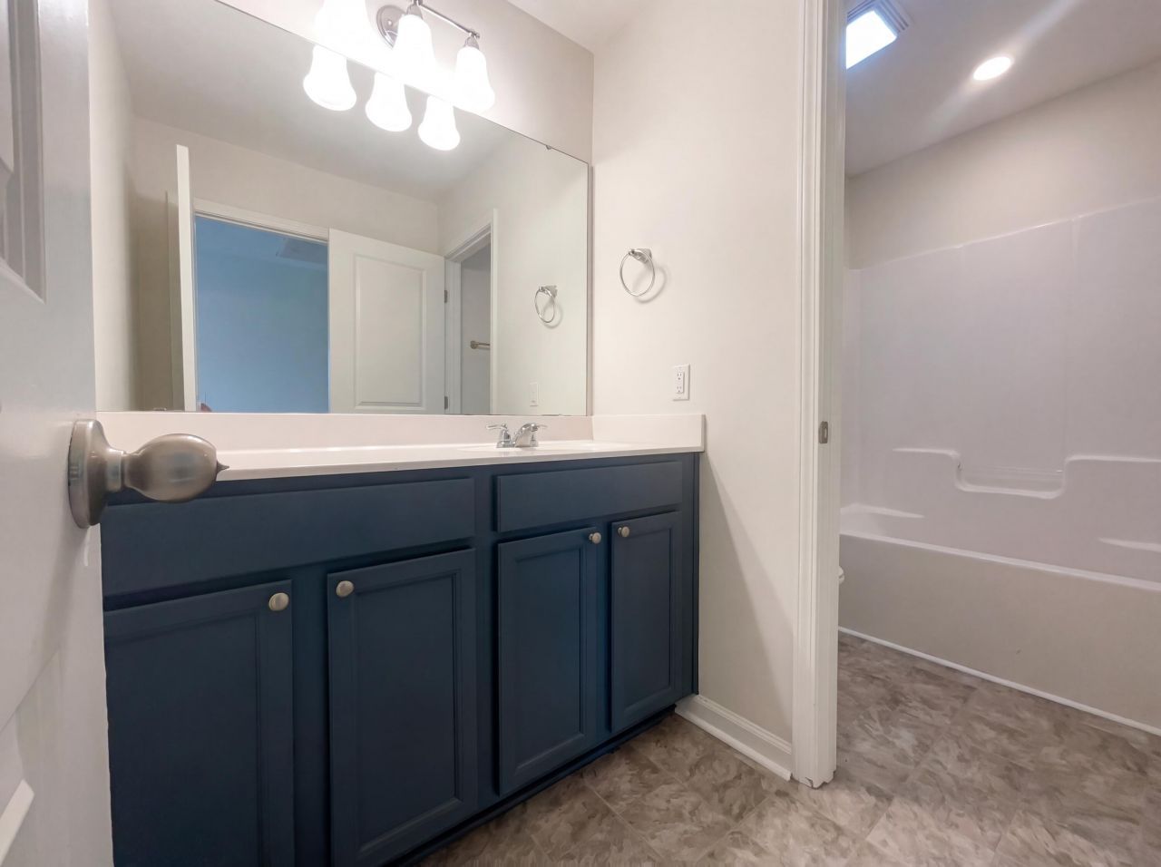 2226 Pimlico Drive Photo 6