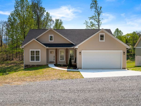 2319 Geraldine Way, Sevierville, TN 37876