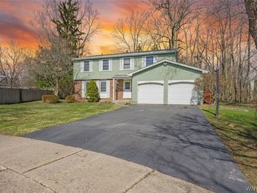 63 Sovereign Court, Getzville, NY 14068