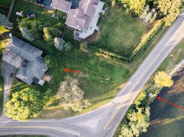 2040 N Shore Drive , Wayzata, MN 55391