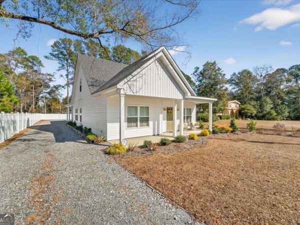 301 S Ash Street, Springfield, GA 31329