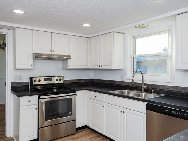 4020 Caprice Road, Englewood, OH 45322 Photo 19