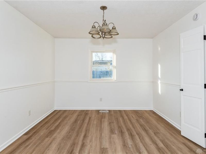 4020 Caprice Road, Englewood, OH 45322 Photo 9