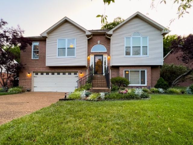 2938 Churchill Ln , Thompsons Station, TN 37179 Main Photo