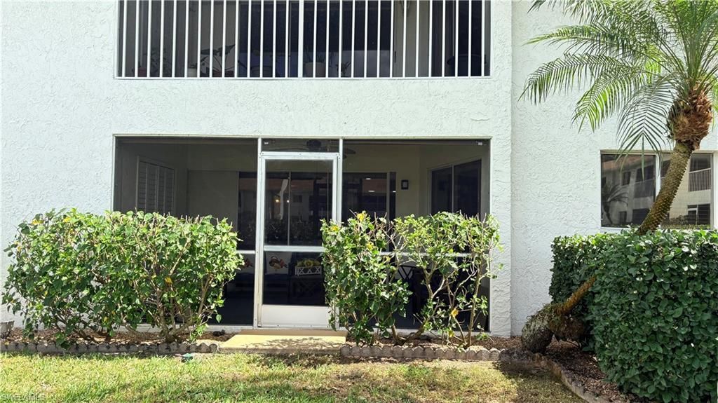 59 Camelot Gardens Blvd , Unit 110, Lehigh Acres, FL 33936 Photo