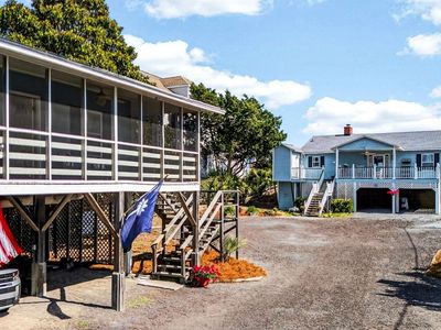 580 Parker Dr., Pawleys Island, SC 29585