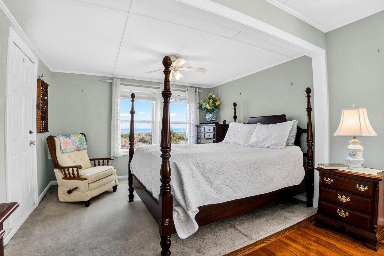 580 Parker Dr. Photo 14