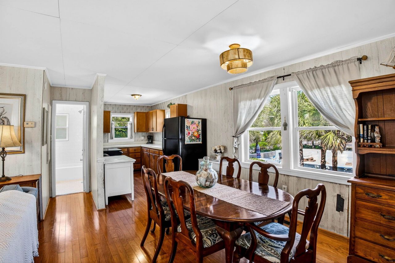 580 Parker Dr. Photo 47