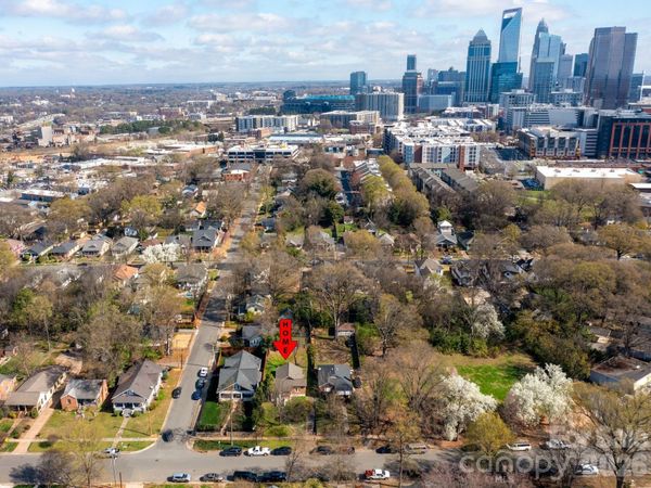 244 W Kingston Avenue , Charlotte, NC 28203