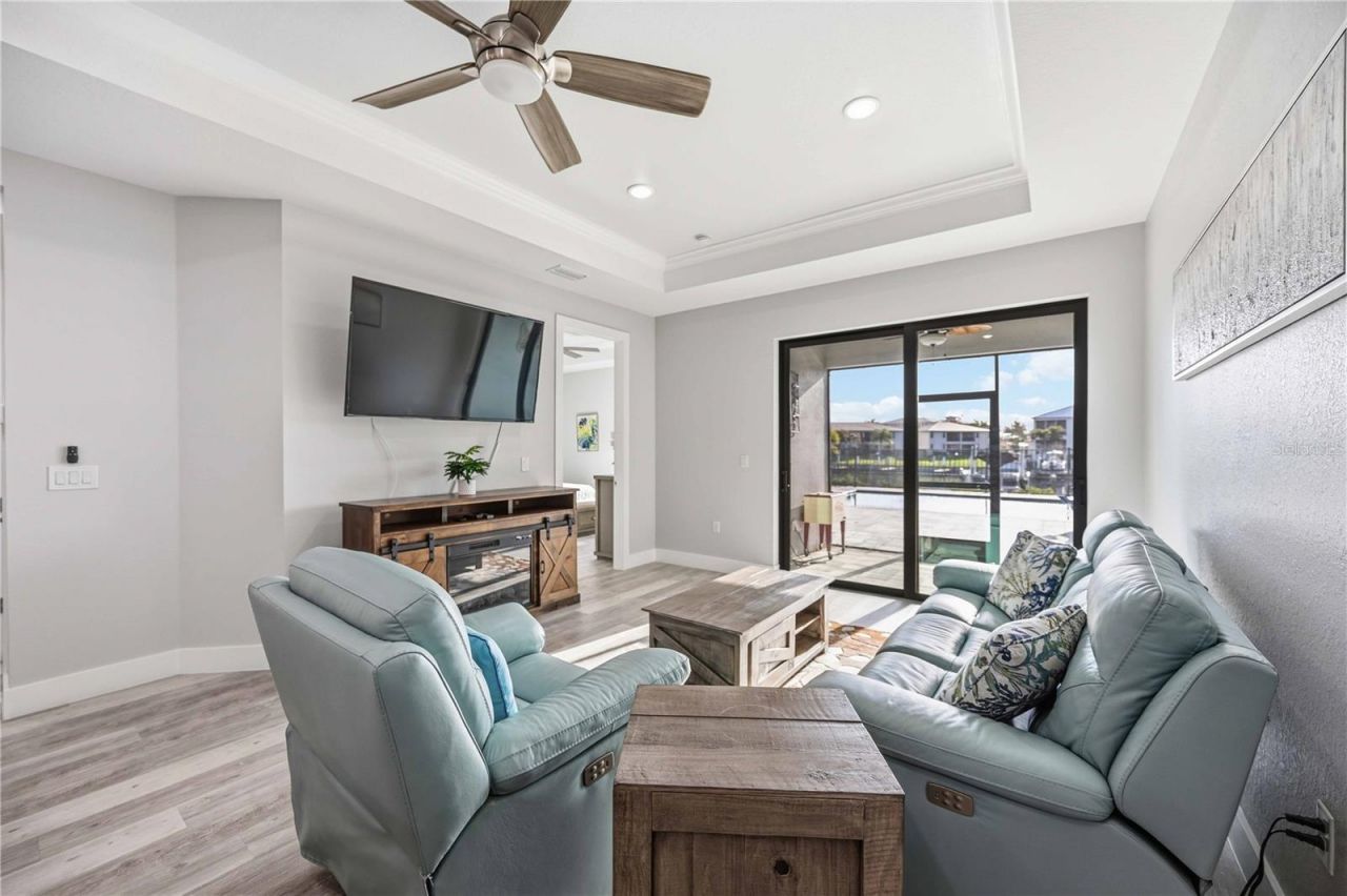 3240 Wood Thrush Drive , Unit 111 & 112, Punta Gorda, FL 33950 Photo