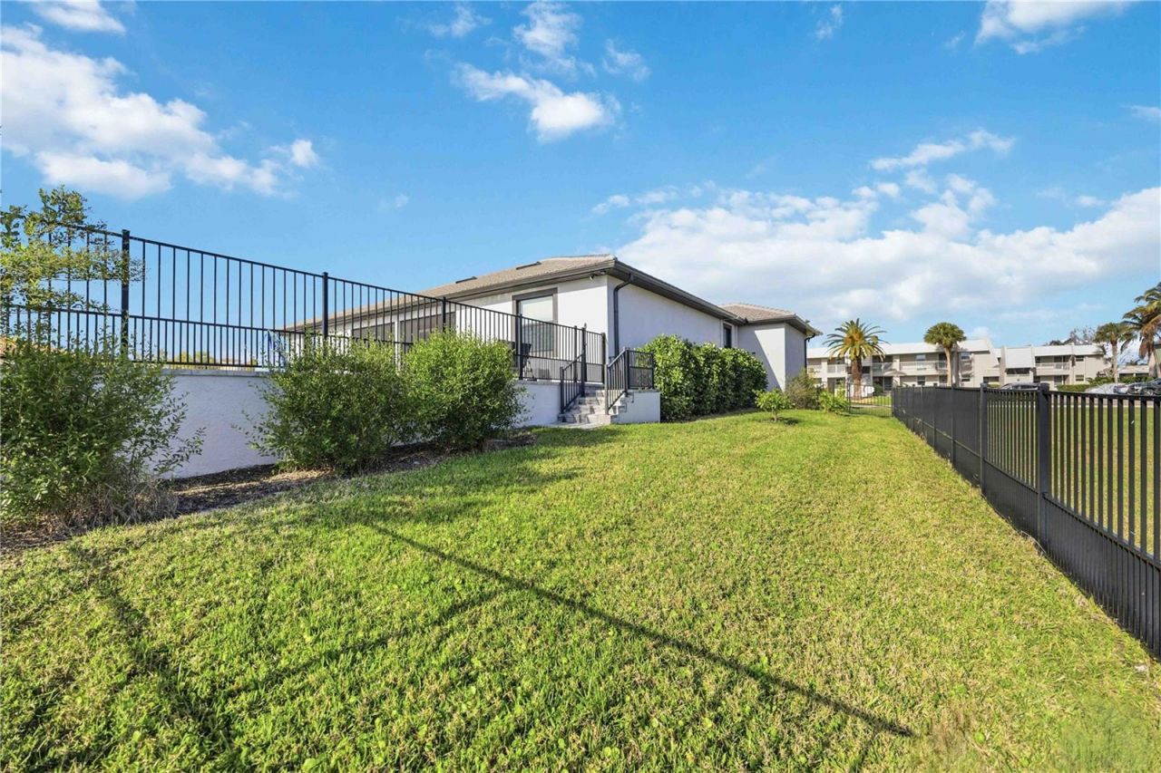 3240 Wood Thrush Drive , Unit 111 & 112, Punta Gorda, FL 33950 Photo